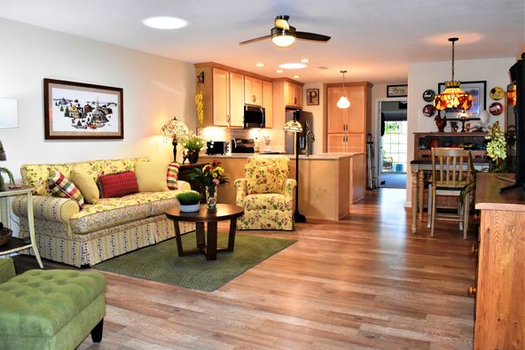 1771 Peavine Rd, Crossville, TN 38571